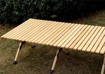 стол для яичных рулетов
